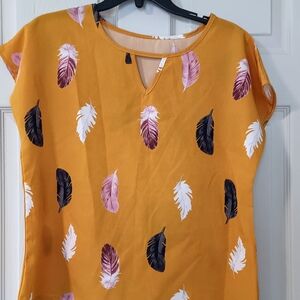 Women's Mustard Feather Print Top
